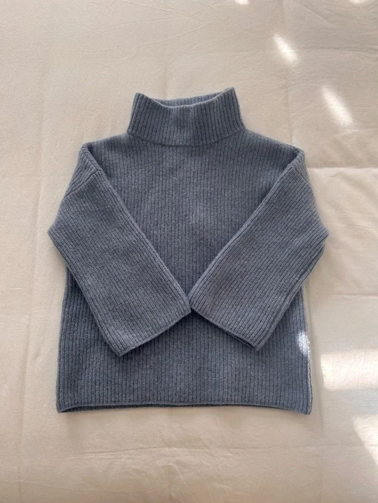 Wool Sweater - Picture 1 of 4